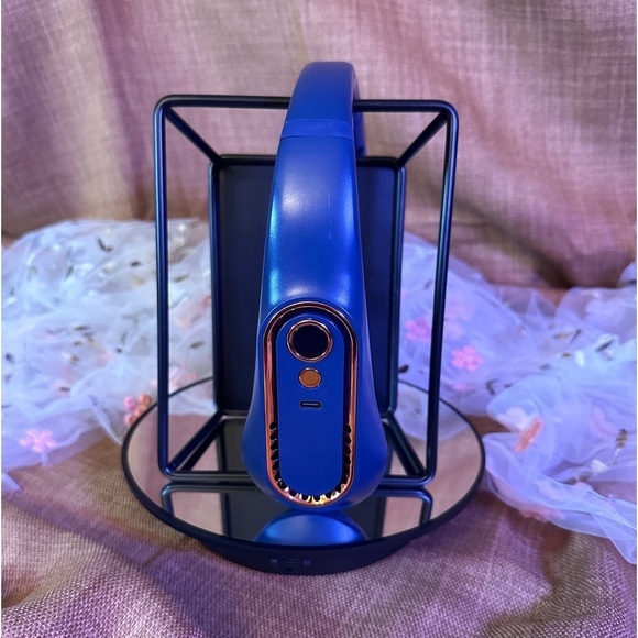 Neck Fan Personal Cooling System - Picture 1 of 5